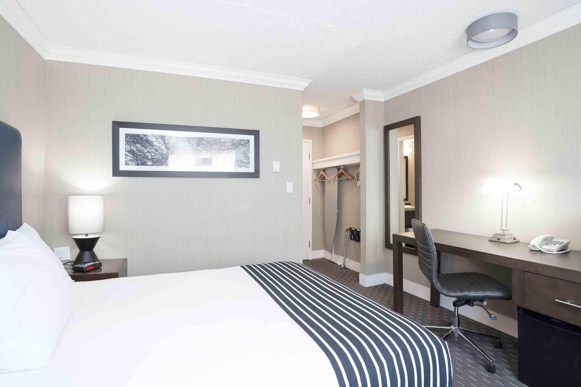 Sandman Inn Blue River Ngoại thất bức ảnh